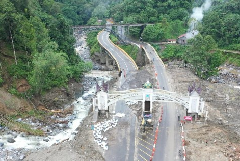 Kementerian PU Cek Struktur Jembatan Kembar Usai Dilanda Banjir