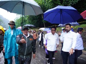 Pelaksanaan uji coba jalan Lembah Anai untuk dilewati oleh kendaraan roda dua atau sepeda motor akan diperpanjang sampai 16 Desember 2025.