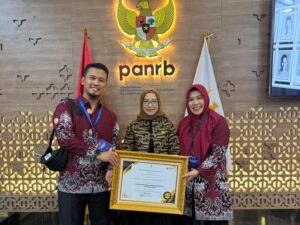 Inovasi Kartu Digital Sungai Rumbai Sehat untuk Eradikasi Stunting (KARDI SARAS) milik Pemkab Dharmasraya berhasil meraih penghargaan OPSI