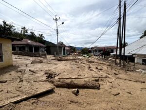 Pemkab Agam Percepat Penanganan Darurat Longsor di Maninjau