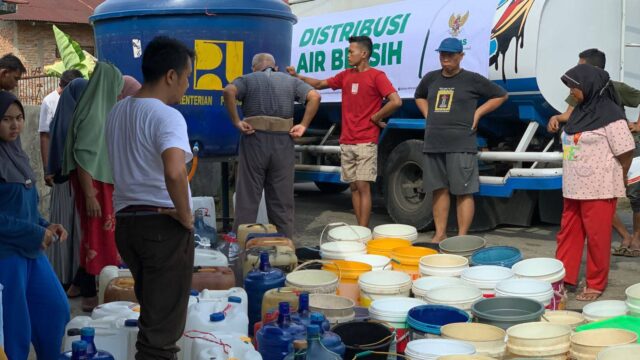 Baznas Padang Salurkan 520.000 Liter Air Bersih Bantu Atasi Kekeringan