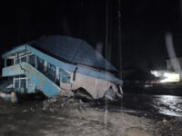 Sungai di Saniang Baka Kembali Meluap