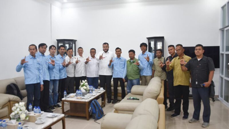 Komunitas Rumah Aktivis Sejahtera Tanam 1 Juta Pohon, Dimulai dari Padang