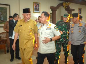 Rakor Rehab Rekon, Gubernur Sumbar Sambut Mendagri Tito Karnavian