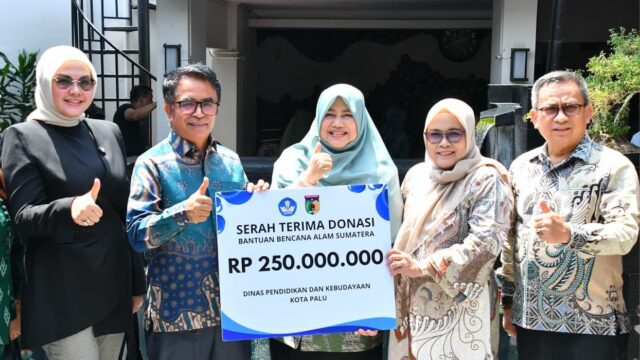Pemko Palu Salurkan Rp250 Juta untuk Korban Bencana di Padang