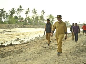 Krisis Air Bersih di Padang, Gubernur Sumbar Tinjau Pembenahan Sungai Gunung Nago