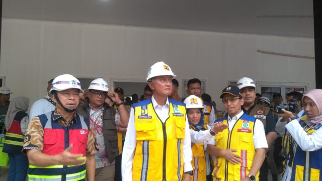 Progres Flyover Sitinjau Lauik Baru 12 Persen, Menteri PU: Lamban Karena Pembebasan Lahan