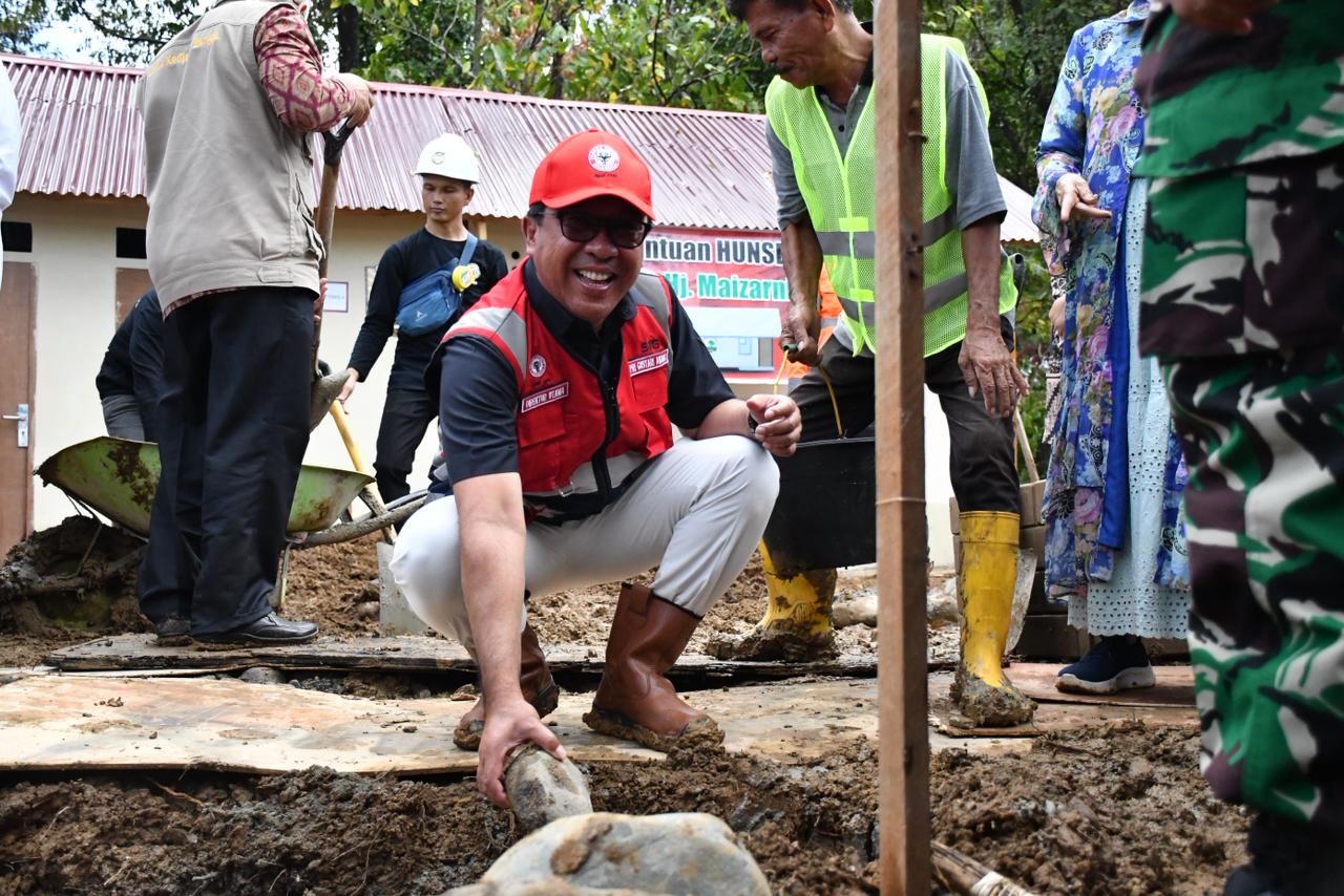 Bangun 10 Huntap di Kampung Talang, KADIN Gunakan Sepablock dari Semen Padang
