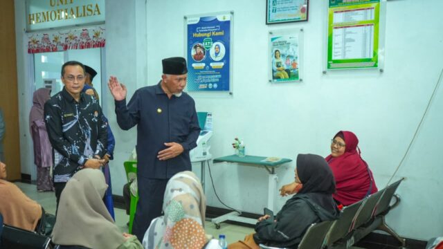 Gubernur Mahyeldi Resmikan Poliklinik Eksekutif dan Layanan Kemoterapi Modern RSUD Achmad Muchtar