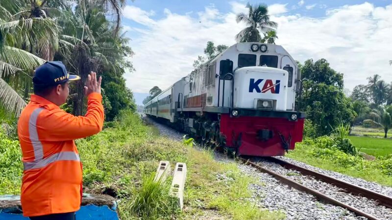 Tingkatkan Keselamatan Menjelang Lebaran, KAI Divre II Sumbar Lakukan Cek Lintas Kuraitaji-Cimparuh