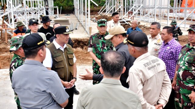 Menko Polhukam Sambangi Salareh Aia