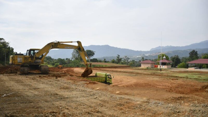 Pemko Padang sedang menyiapkan hunian tetap (huntap) di kawasan Simpang Haru. Dinas Pekerjaan Umum dan Penataan Ruang (PUPR)