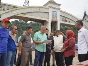 Jembatan Kembar yang berada di Kelurahan Silaing Bawah, Kecamatan Padang Panjang Barat direncanakan akan menjadi lokasi pembangunan