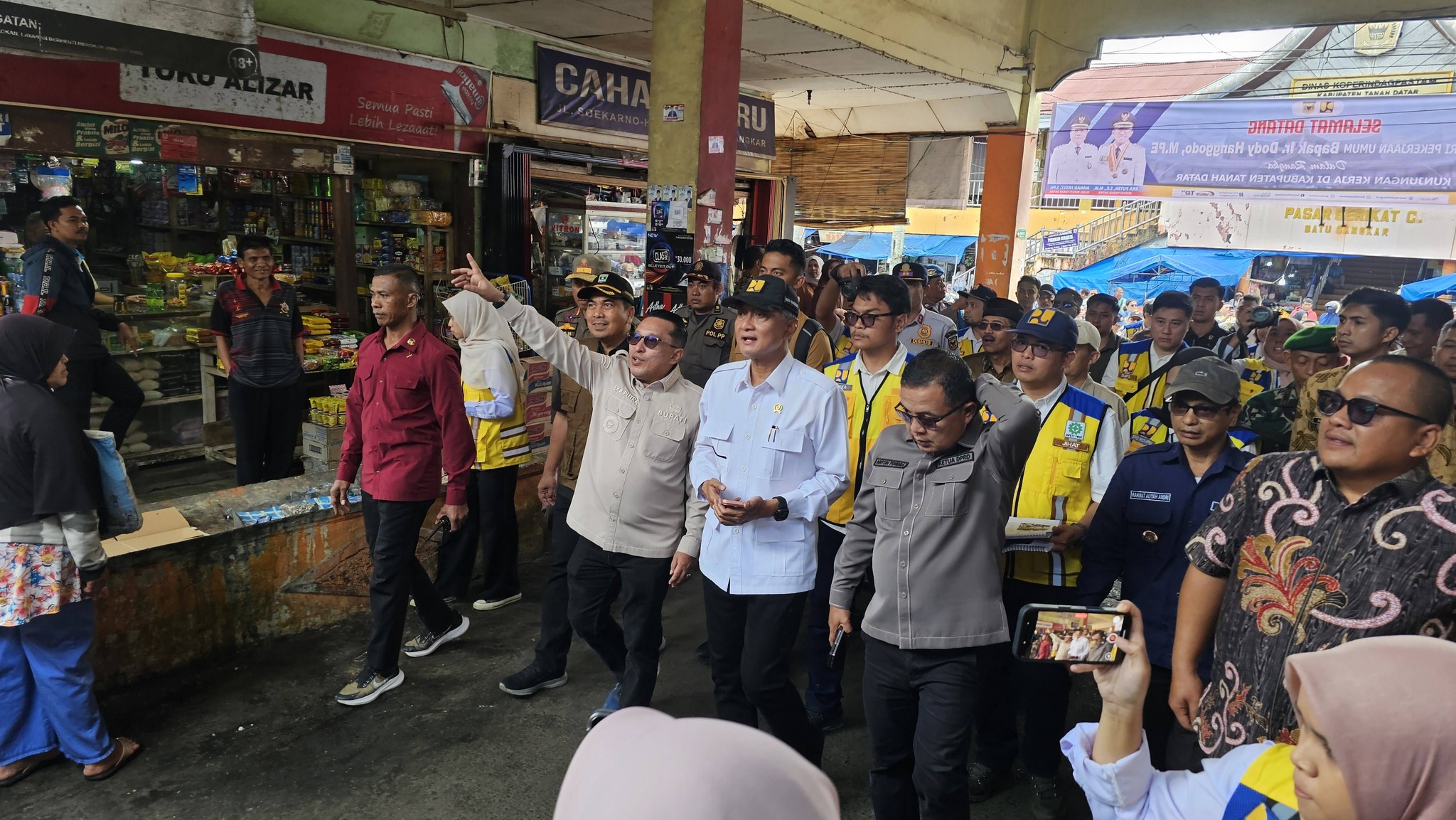 Kementerian PU Akan Bangun Kembali Pasar Serikat C Batusangkar