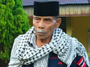 Sejak umur 21 tahun, tahun 1970, Mawardi Malin Kayo telah mulai mengajar silat aliran Kumango di Jorong, Koto Tuo Salimpaung. Sanad silat