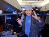 Aksi Kocak Polisi di Padang Nyamar Jadi Pengamen di Bus Tangkap DPO Tawuran