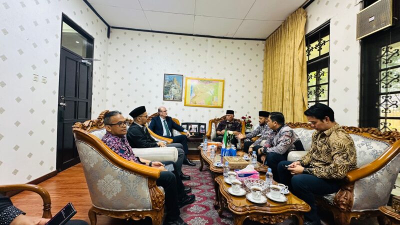 Temui Dubes Suriah, Gubernur Sumbar Bahas Peluang Kerja Sama Pendidikan dan Sister City