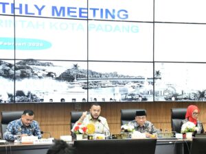 Evaluasi Bulanan, Wako Padang Ingatkan Seluruh OPD Harus Bekerja dengan Target Jelas dan Terukur