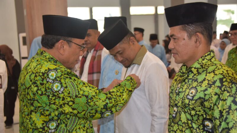 Maigus Nasir Lantik Pengurus Cabang DMI se Kota Padang