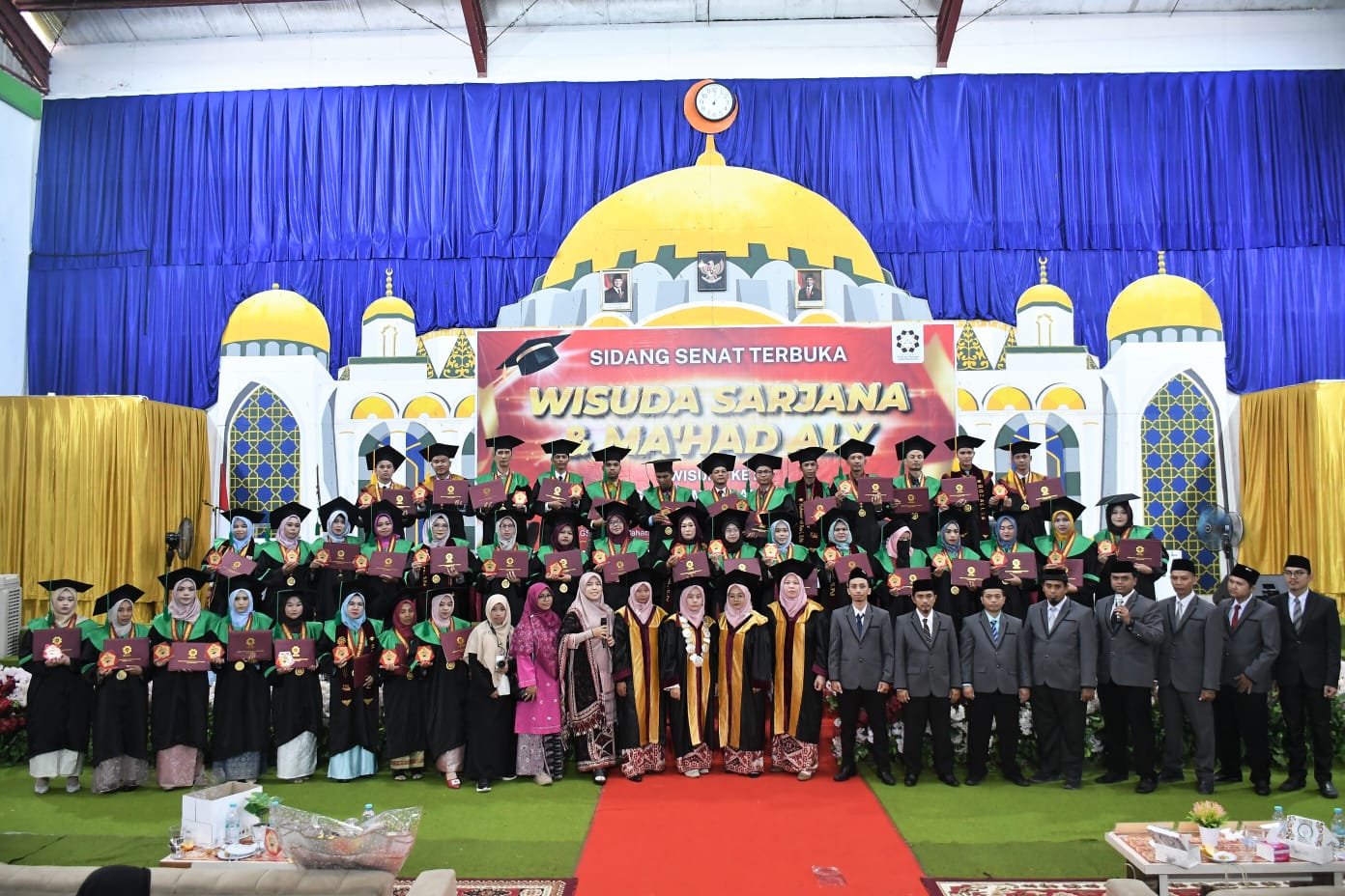 Gelar Prosesi Wisuda, STAI Ar Risalah Sumbar Lepas 75 Lulusan