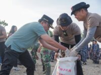 Aksi Bersih Pantai Padang, Wawako Maigus: Perlu Keterlibatan Semua Pihak