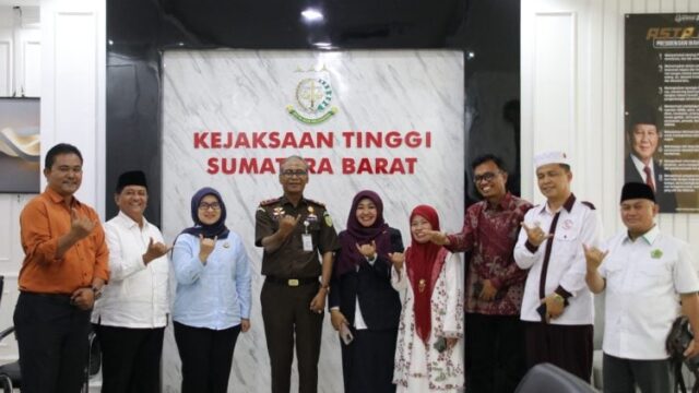Perkuat Sinergi Kelembagaan, UIN IB Padang Audiensi dengan Kejaksaan Tinggi Sumbar