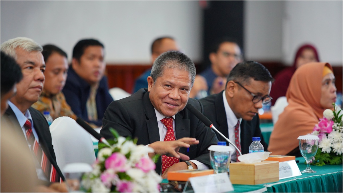 Pemangkasan TKD 2026 Tekan Fiskal Daerah, Ekonom UNAND Soroti Risiko Layanan Publik