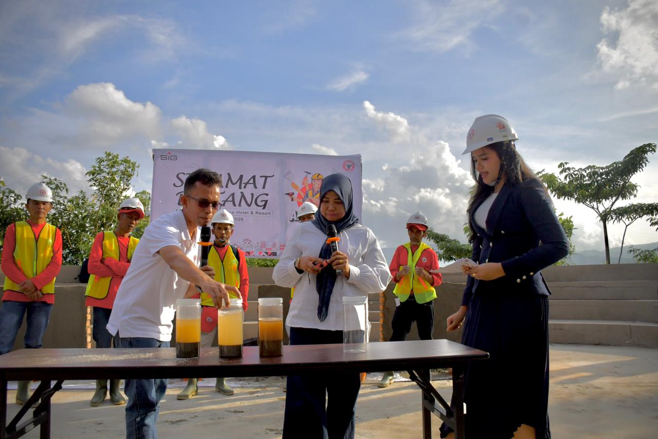 PT Semen Padang Perkuat Kompetensi Tukang di Agam dan Bukittinggi