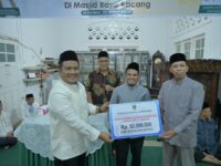 Kunjungi 10 Masjid, Sekda Sumbar Tutup Safari Ramadan di Masjid Raya Kacang Solok