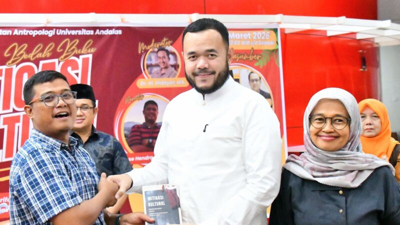 Bedah Buku 'Mitigasi Kultural', Fadly Amran: Kami Dukung Penulis Lewat Berbagai Program
