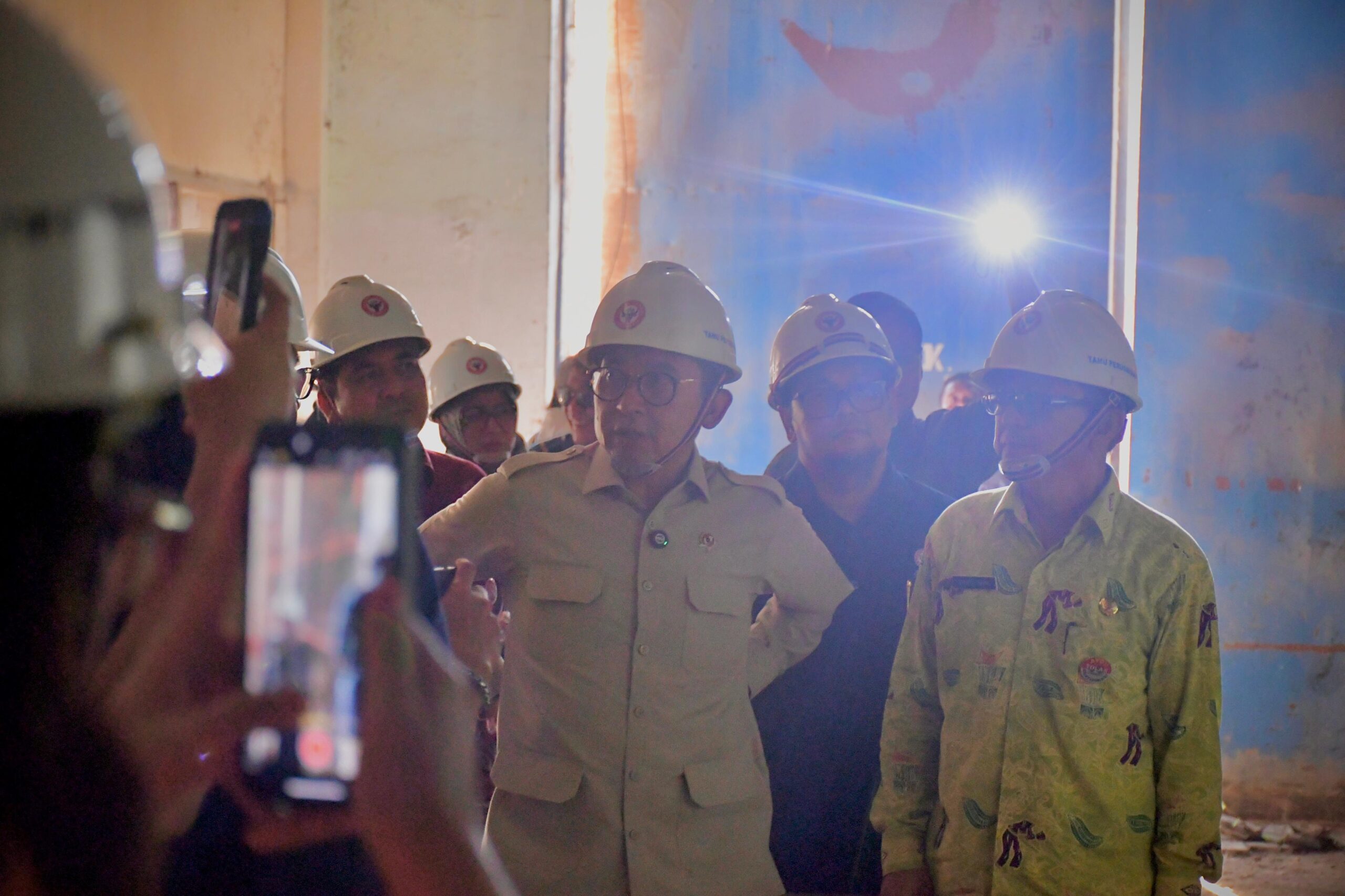Menbud Fadli Zon Kunjungi Pabrik Indarung I, Dorong Revitalisasi Jadi Ruang Seni dan Budaya