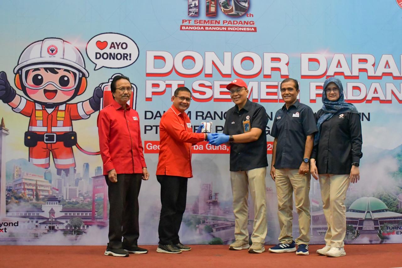 Meriahkan HUT ke-116, Kegiatan Donor Darah Semen Padang Kumpulkan 369 Kantong