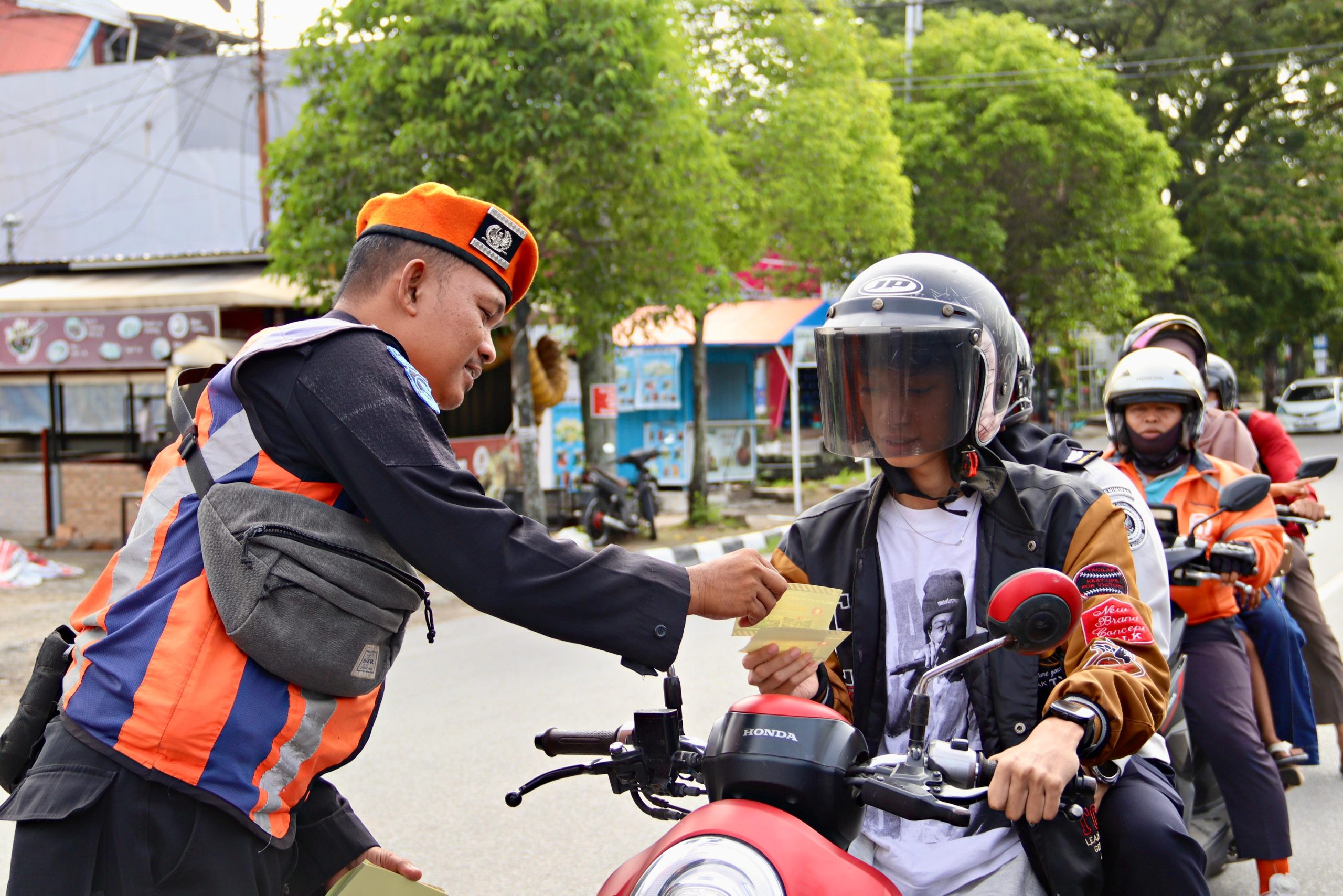 Tekan Kecelakaan, KAI Sumbar Intensifkan Edukasi Keselamatan di Perlintasan Sebidang