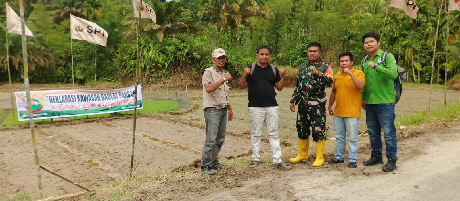 Bangkit dari Banjir, Petani Padang Pariaman Deklarasikan Kawasan Daulat Pangan