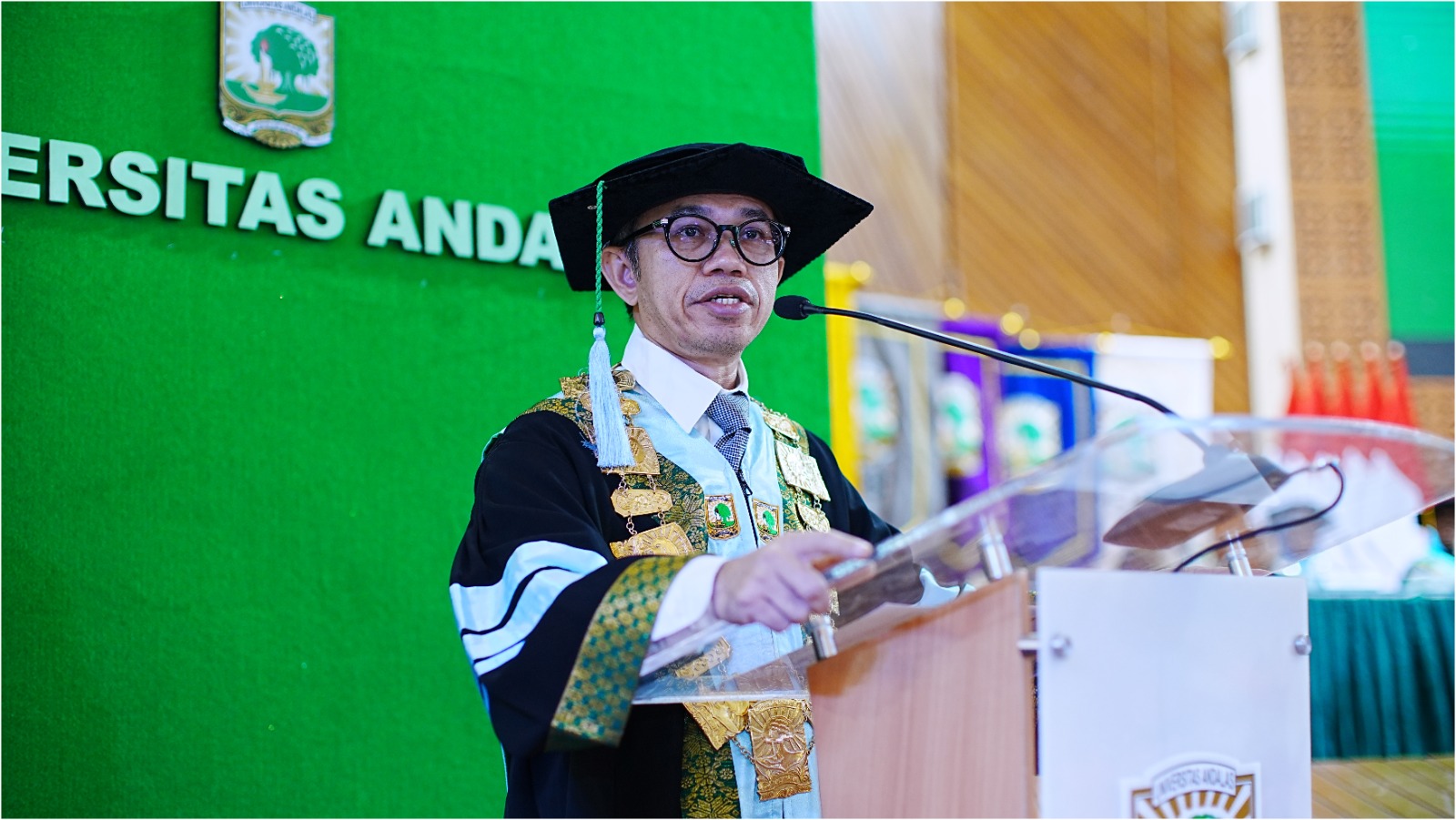 Rektor UNAND Pastikan Tak Ada Penutupan Prodi Sepi Peminat