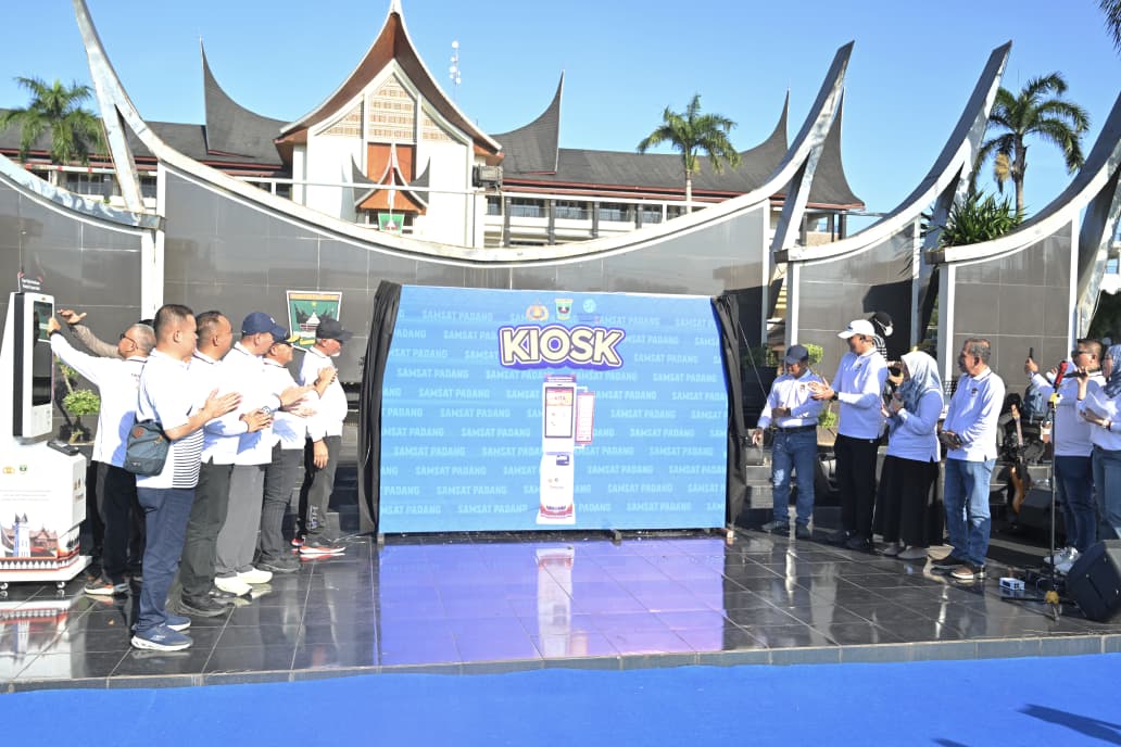 Soft Opening SAMSAT KIOSK Jadi Tonggak Transformasi Digital Pelayanan Pajak di Sumbar