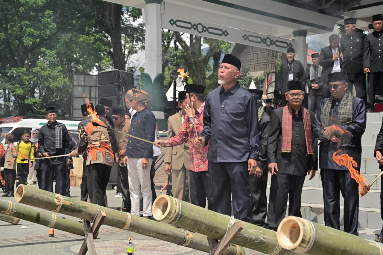 Gubernur Mahyeldi: Alek Anak Nagari Perkuat Karakter dan Jaga Warisan Budaya Minangkabau