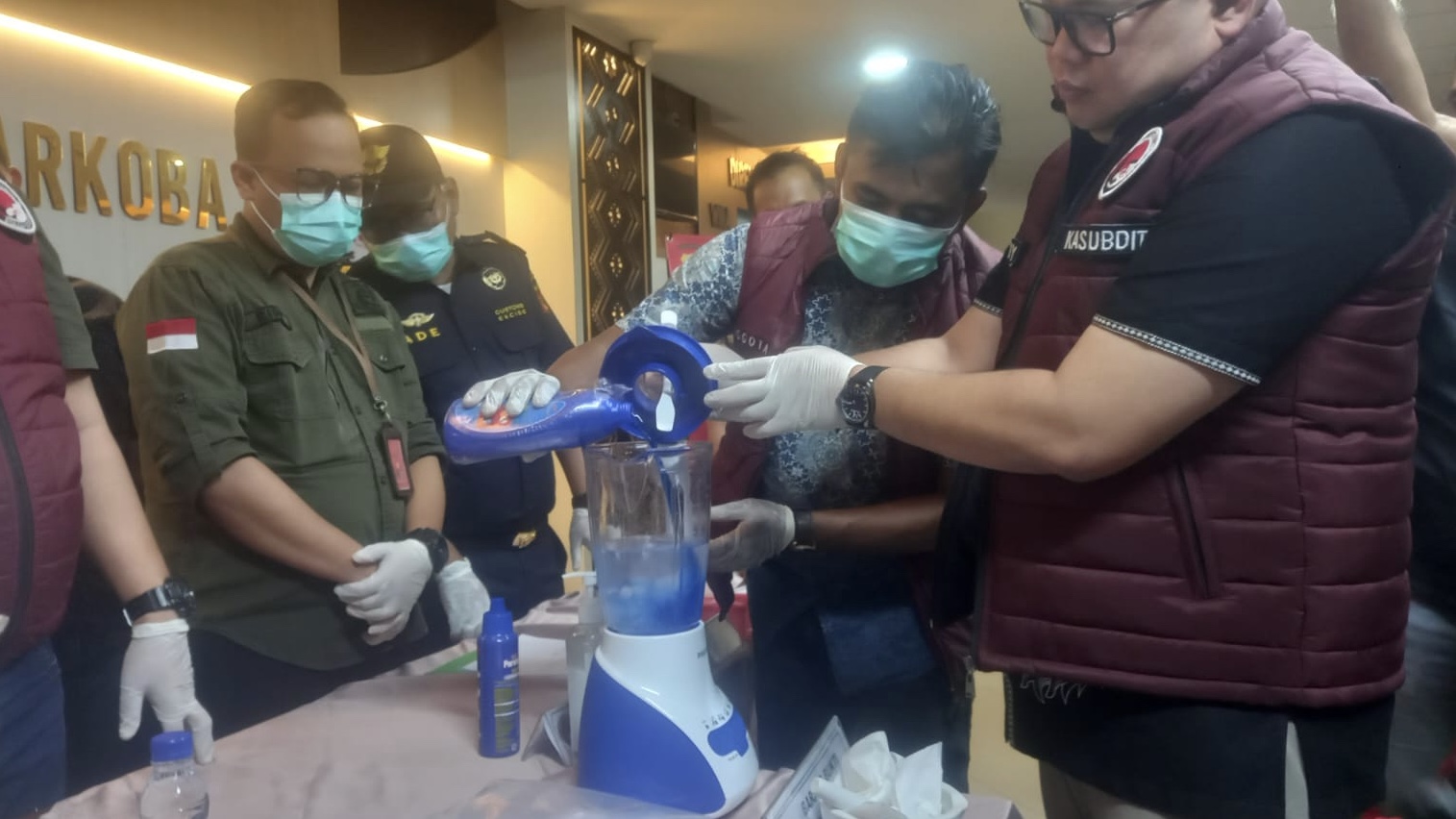 Polda Sumbar Musnahkan Barang Bukti 184,71 Gram Sabu dan 100 Butir Ekstasi