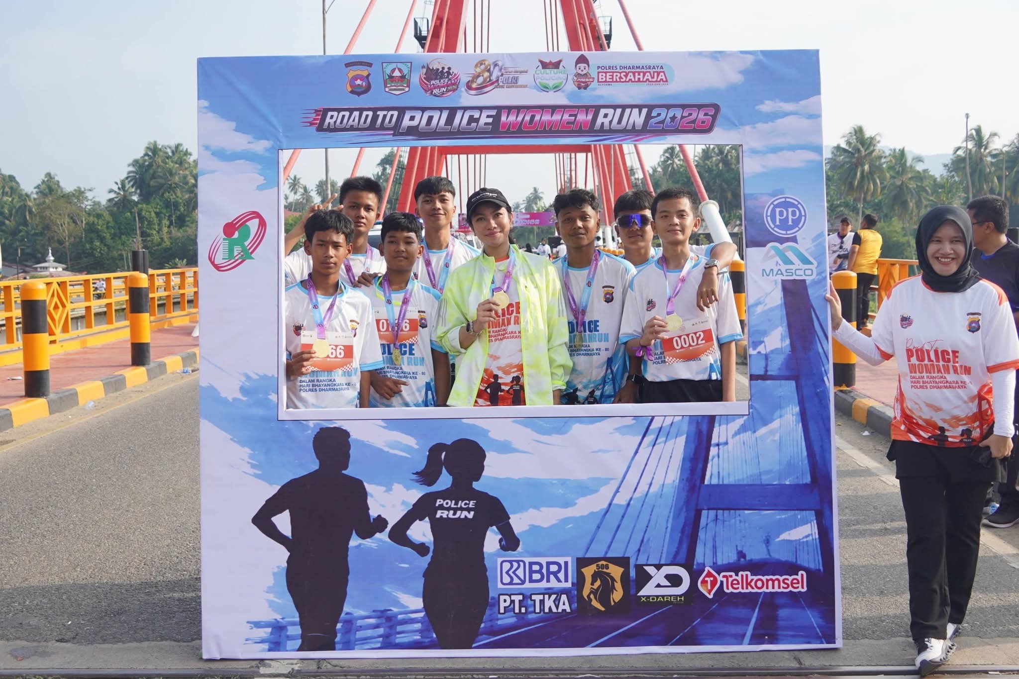 Ribuan Warga Semarakkan Road to Police Woman Run 2026 di Dharmasraya