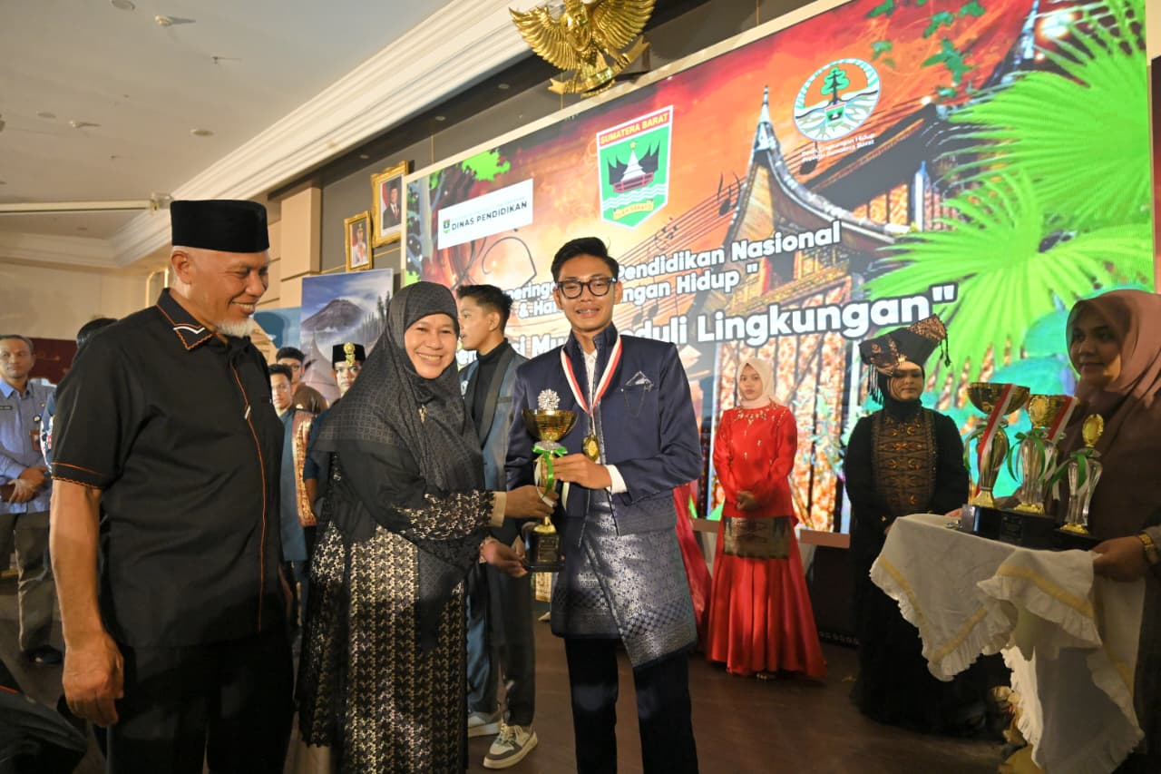 311 Pelajar Ramaikan Lomba Lagu Pasan Buruang, Gaungkan Pesan Lingkungan Lewat Seni Minang