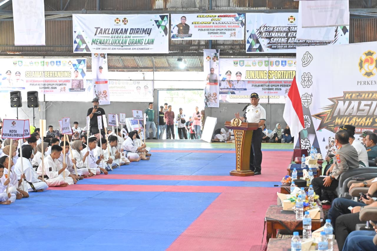 Buka Kejurnaswil Kempo se-Sumatra, Gubernur Mahyeldi Soroti Dampak Ekonomi dan Pembinaan Generasi Muda