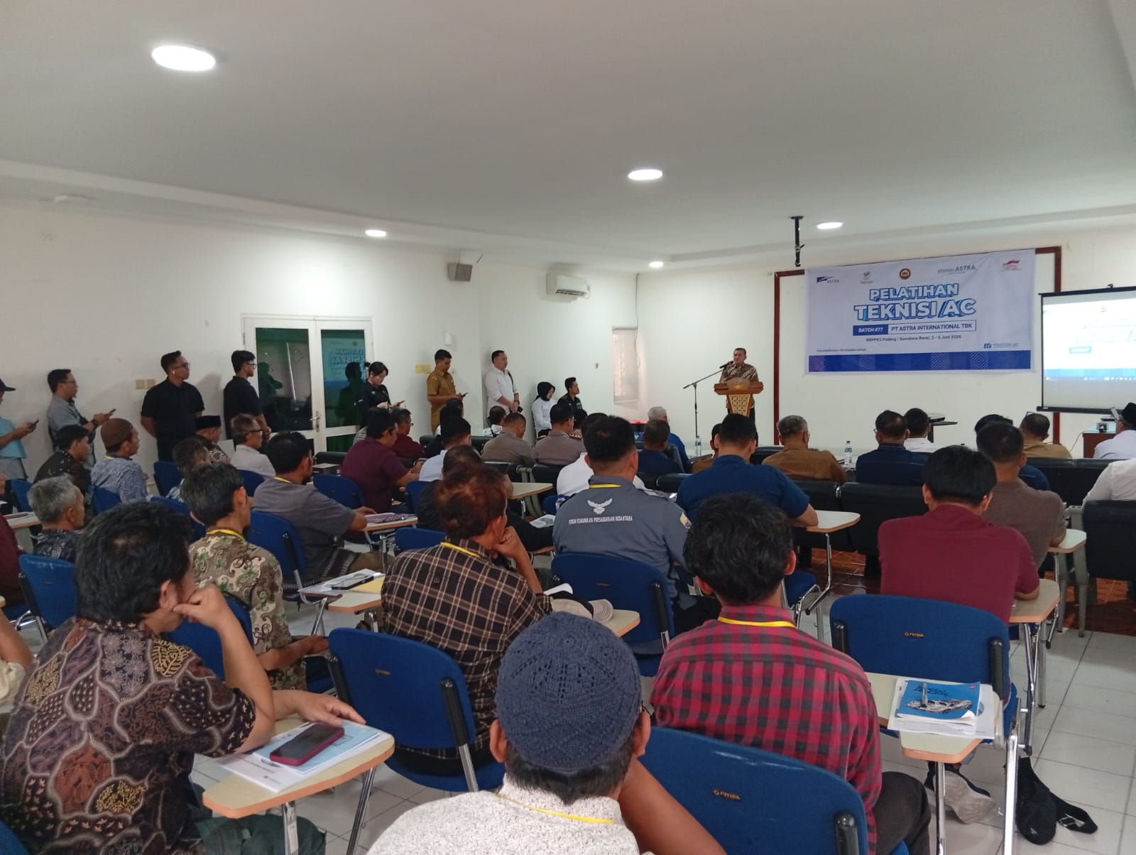 29 Eks Napi Teroris Dilatih Jadi Teknisi AC di Padang, Densus 88: Mereka Bisa Kembali Diterima Masyarakat