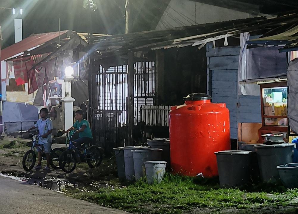 Ember dan Tedmon Jadi Pemandangan Sehari-hari, 8 Bulan Warga Lambung Bukit Menunggu Air
