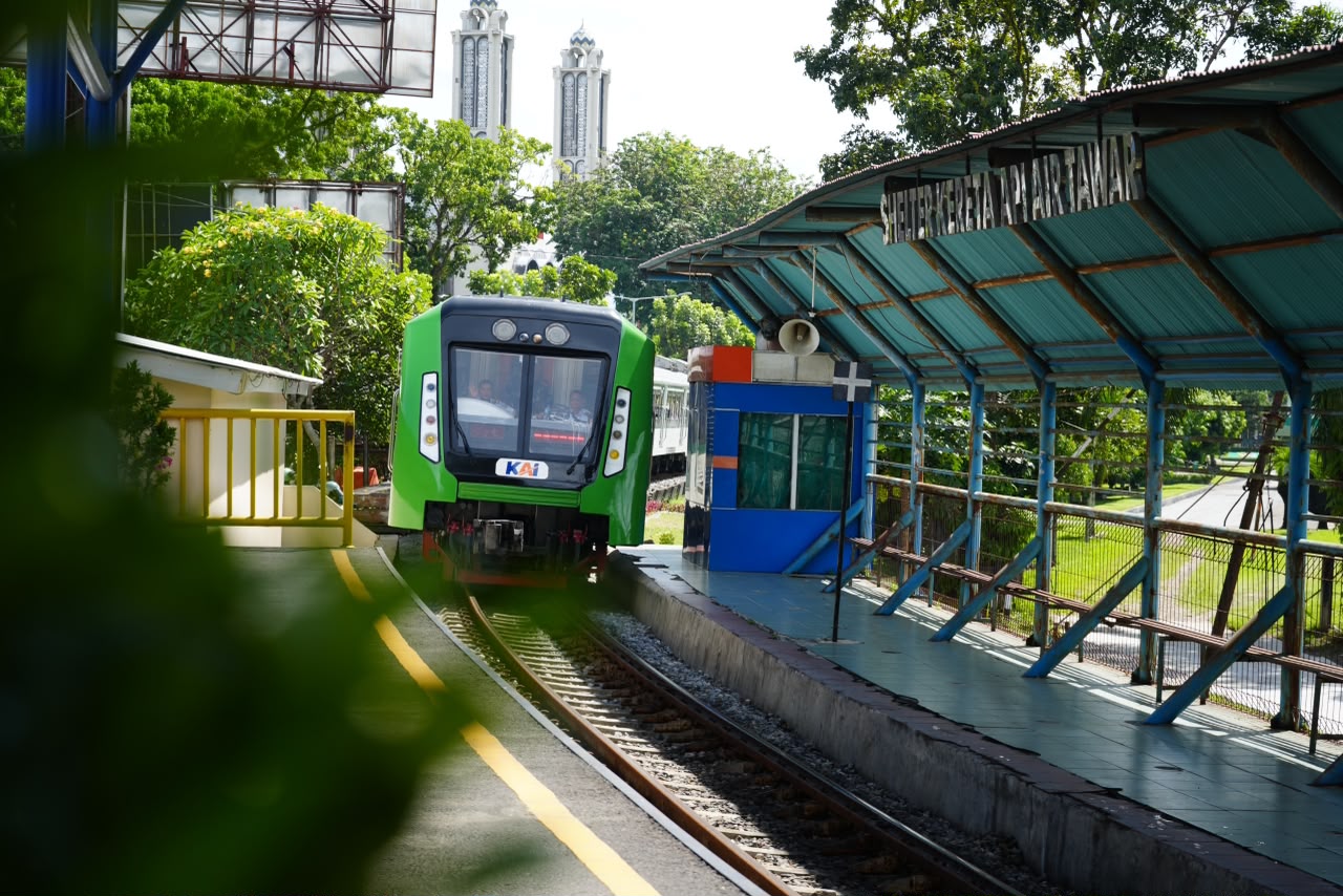 Rel Kereta Api di Sumbar, dari Jejak Sejarah Menuju Penguatan Konektivitas Pulau Sumatra