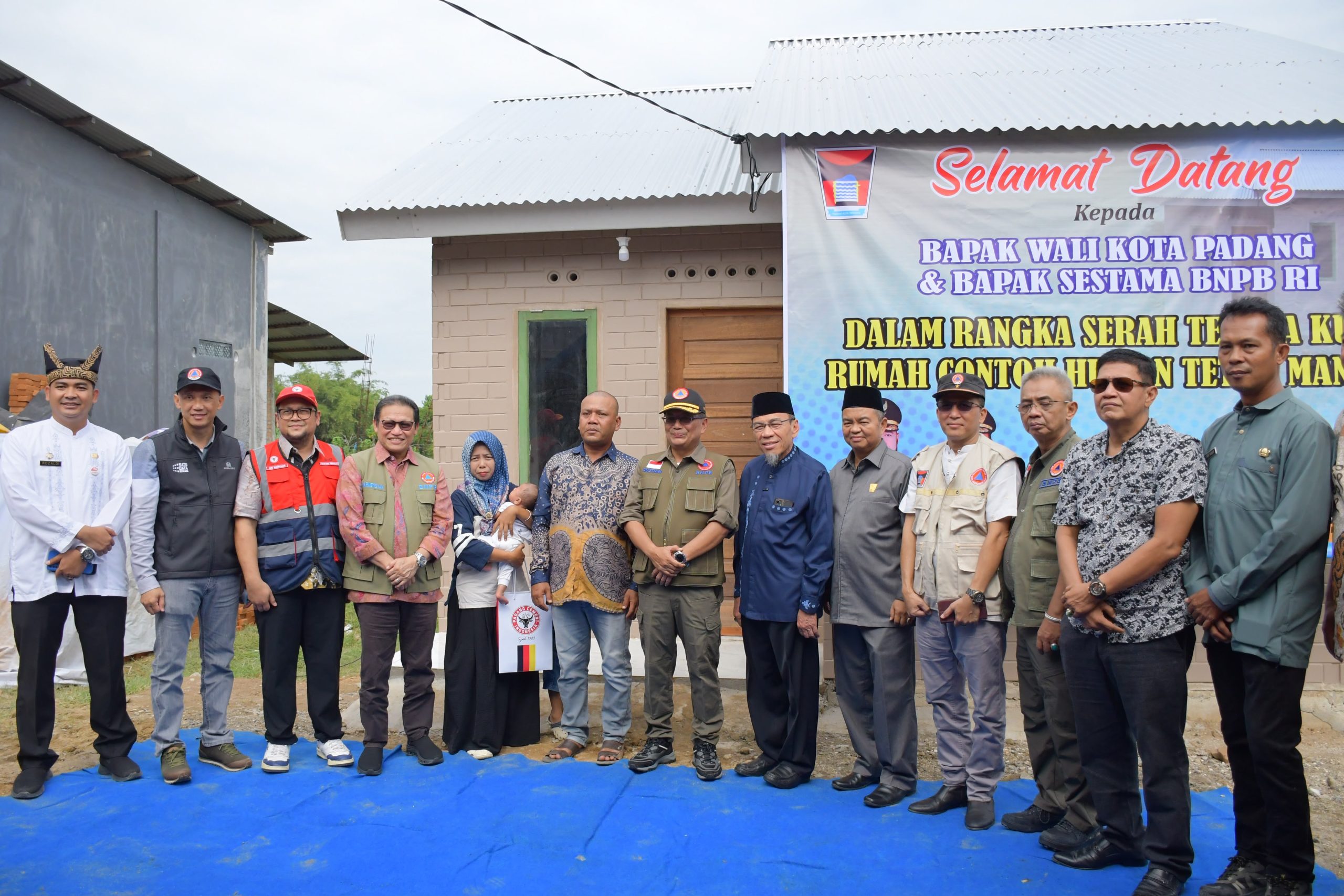 PT Semen Padang Apresiasi BNPB Gunakan Sepablock untuk Huntap Mandiri