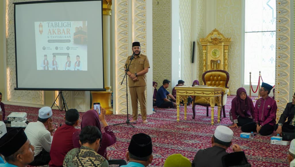 Tabligh Akbar Jamaah Haji, Fadly Amran Ajak Alumni Haji Sukseskan Program Smart Surau