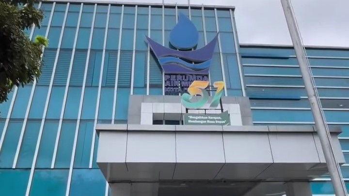 Sengkarut Masalah PDAM Padang: Air Keruh Diklaim Aman, Disentil Pengamat 