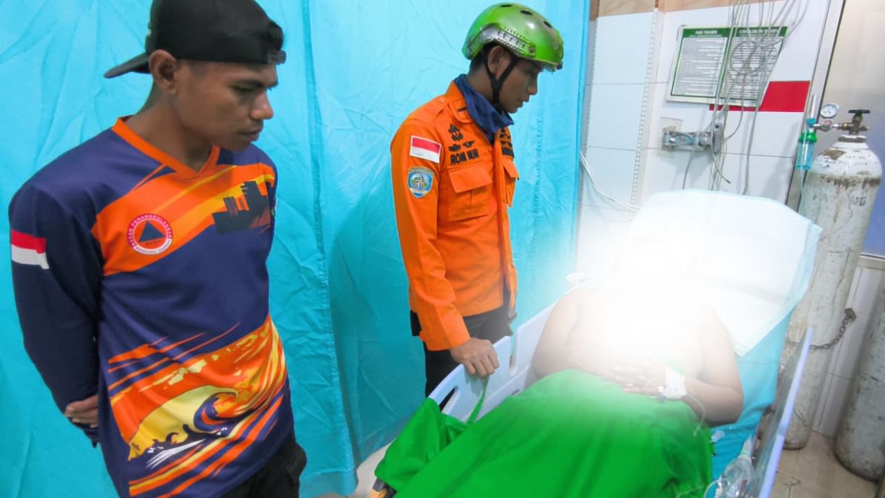 Kronologi Truk Colt Diesel Masuk Jurang Kelok Sembilan, Diduga Hilang Kendali Gegara Jalan Licin