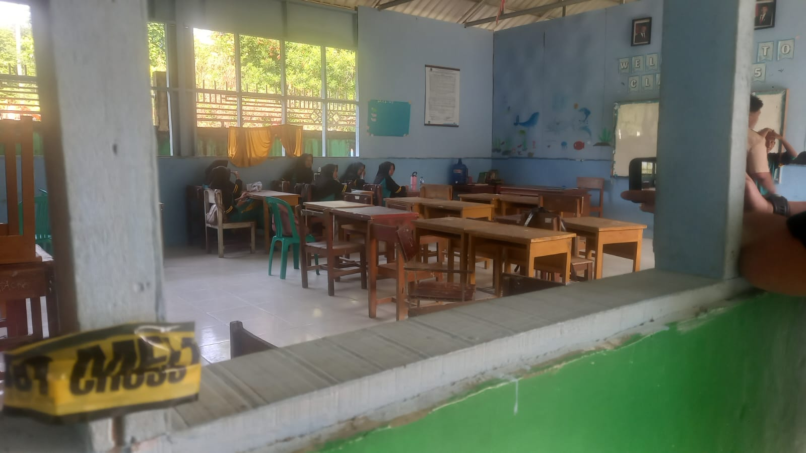 Kesaksian Siswa: Detik-detik Sebelum Ledakan Bom Rakitan di MAN 3 Padang