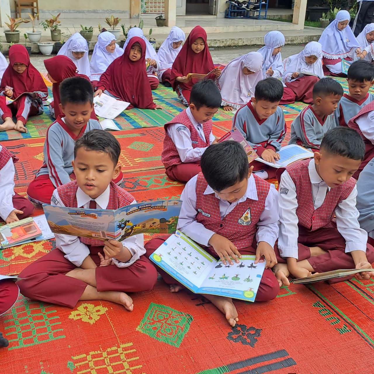 Perpusda Padang Panjang Hadirkan Perpustakaan Keliling, Dekatkan Buku dengan Anak